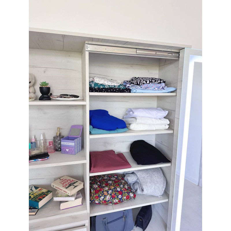 Універсальна Шафа-Купе Smart Organizer з Інтегрованим Висувним Дзеркалом та Закритими Полицями у кольорі Дуб Крафт Білий