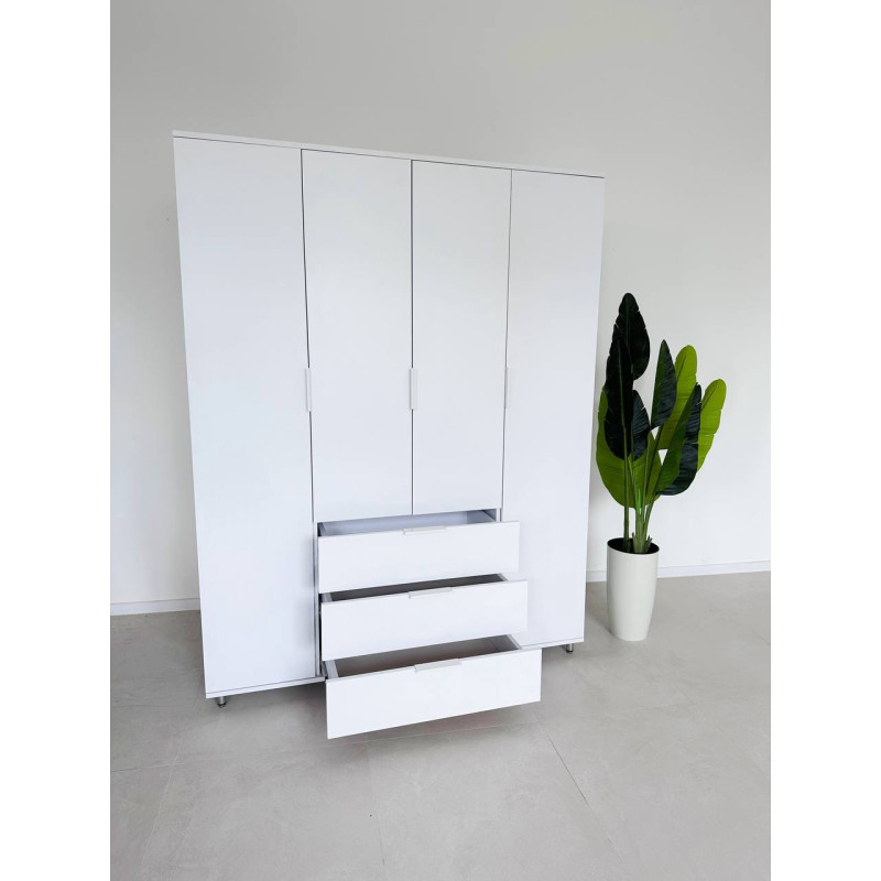 Шафа для Одягу Pure White – Ідеальна Організація та Класичний Стиль